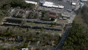 Baby pulled from burning apartment in Winder; first responders injured