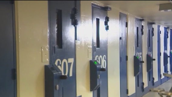 Fulton County Jail inmate’s sister speaks out after brother reportedly extorted