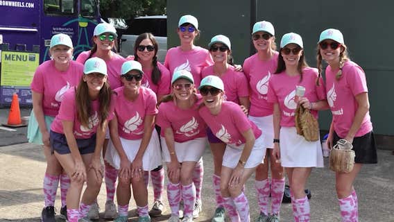 Georgia moms play softball to raise money for Crohn's and colitis research