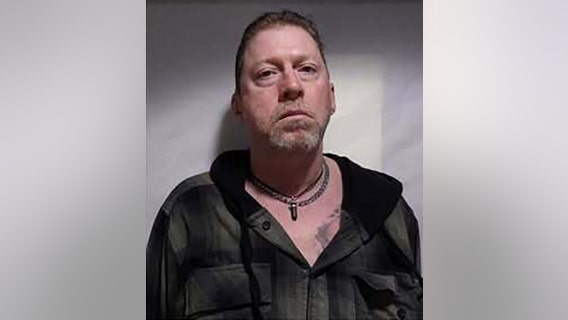 Georgia man convicted of molesting 8-year-old girl fails to register as sex offender, sheriff says