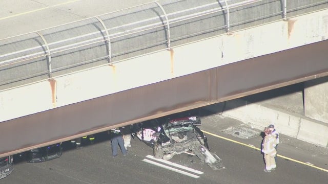 Multi-car crash involving Fulton County sheriff's deputy slows traffic on Downtown Connector