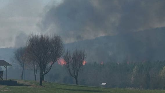 Floyd County wildfire contained, fire officials say