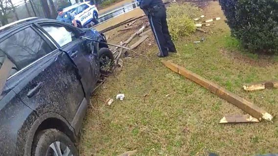 2 juveniles in stolen car arrested after high-speed chase, Gwinnett police say