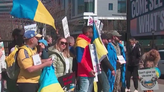 Atlanta's Ukrainian community rallies to thank U.S., support Zelenskyy