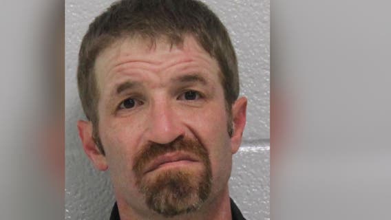 Gunman threatens to kill at Carrollton Wells Fargo Bank, police say