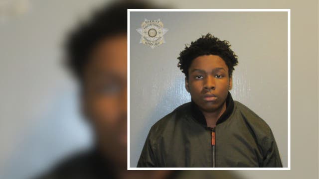 18-year-old charged with stabbing Fulton County detention officer over a blanket