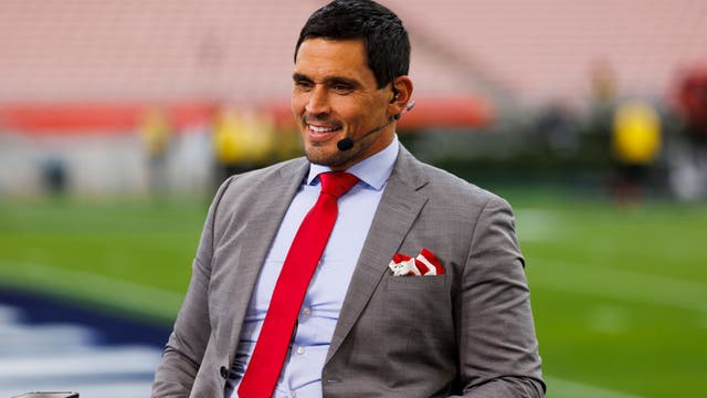 Former Georgia Bulldog David Pollack shares wife's brain cancer battle