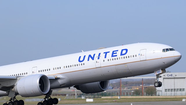 United flight bound for China turns around to U.S. after pilot forgets passport: 'Completely unacceptable'