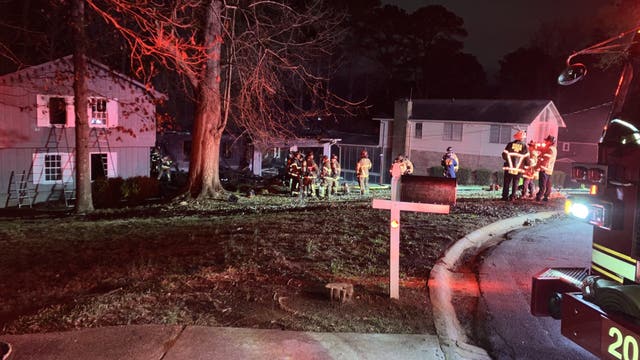 Man injured in residential fire on Pinehurst Place overnight