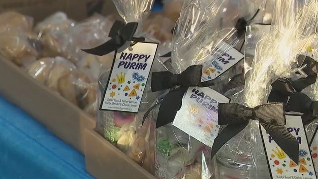 Gwinnett County teens delivering 400 gift packages to celebrate Purim