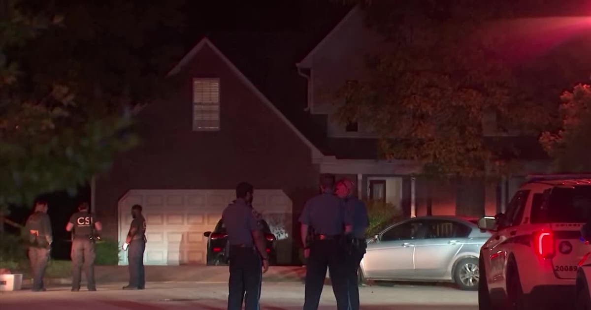 Man on the run after woman's body found in Gwinnett County home, police ...
