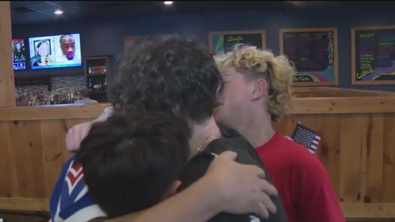 Mother reveals military dad's homecoming to kids at Cornelia restaurant