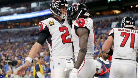 QB Matt Ryan congratulates former Falcons QB Julio Jones on retirement