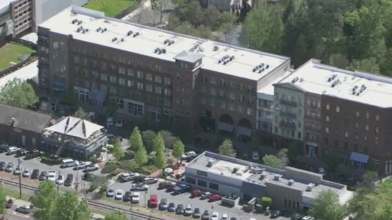 Woodstock City Council approves paid parking plan for downtown