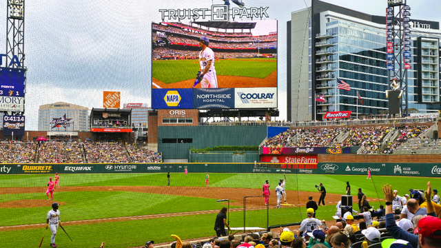 Savannah Bananas hit the big leagues with '60 Minutes' spotlight