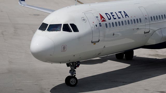 Delta passengers spend night on tarmac after Atlanta-bound flights diverted