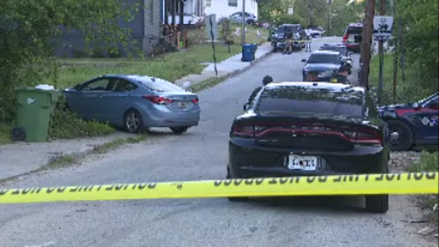 Heavy police presence in NW Atlanta linked to stolen vehicle, aggravated assault