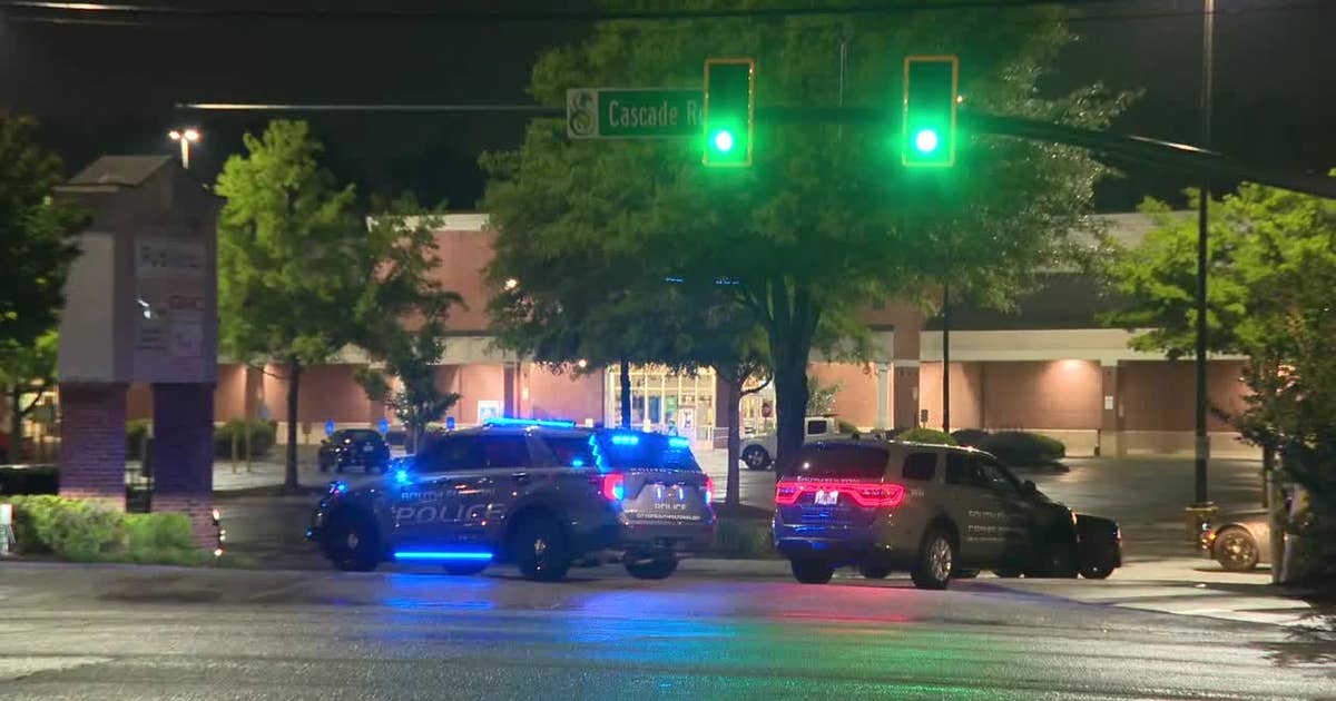 Man shot while pumping gas in South Fulton, police looking for 3 men ...