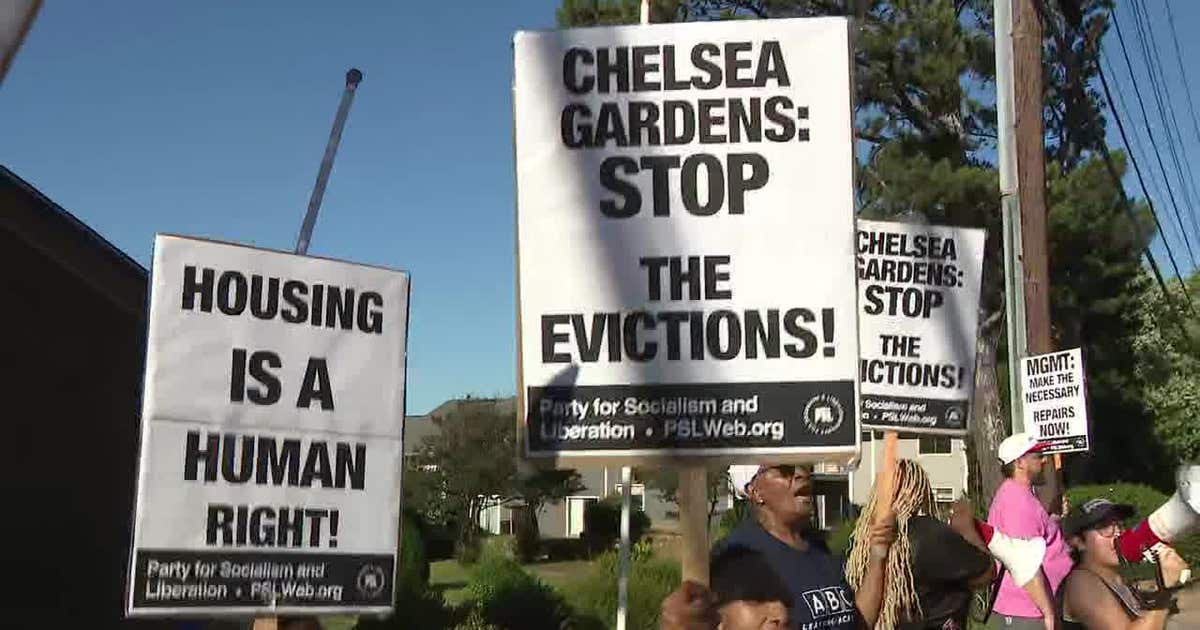 Chelsea Gardens residents protest water shutoffs and alleged eviction ...