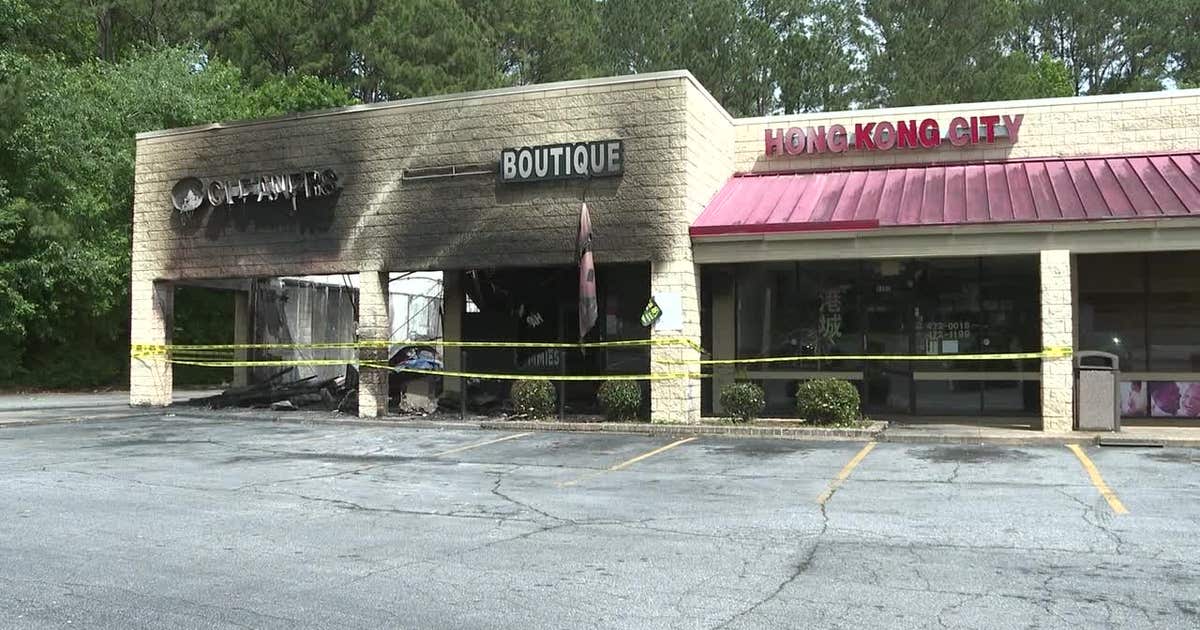 Businesses destroyed in early morning Clayton County strip mall fire ...