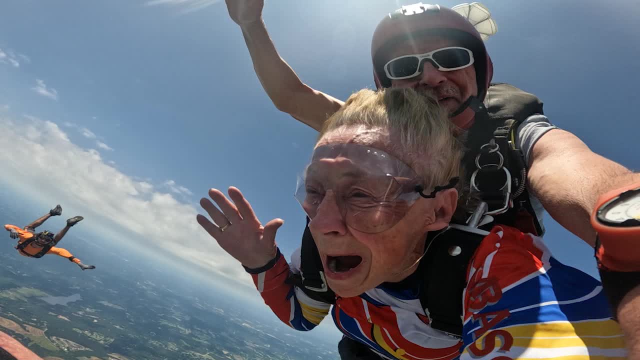 86-year-old skydiver's quest for 1,000 jumps brings her to