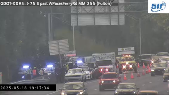Overturned vehicle shuts down key exit on I-75 SB in Atlanta