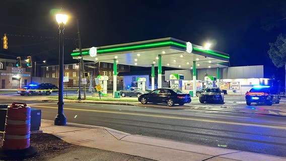 Four men injured in southwest Atlanta gas station shooting