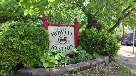 Fulton County's quiet approval of power lines draws backlash from residents