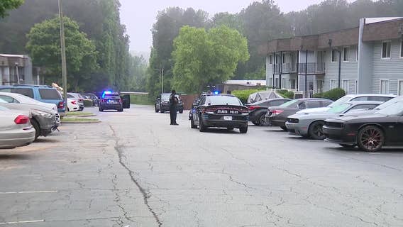 Early morning shooting in Atlanta leaves man hospitalized