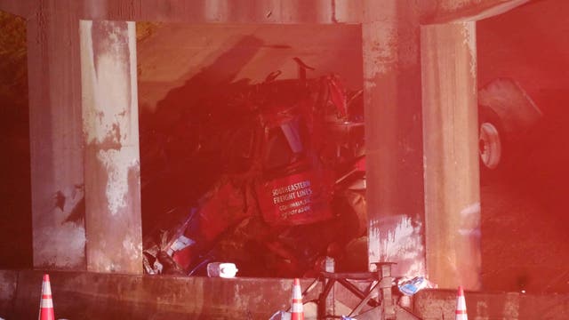 Tractor-trailer crash along I-20 WB in DeKalb County under investigation