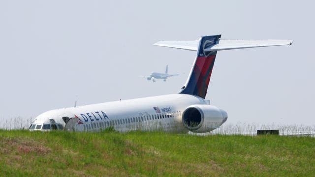 Delta flight's 2023 landing without nose gear explained in final report