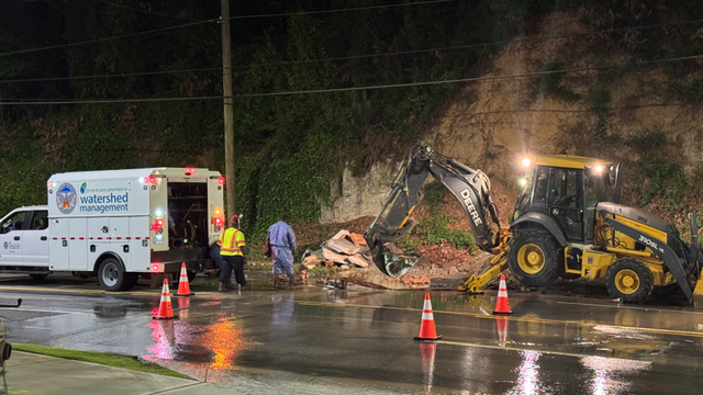 Repairs underway after water main breaks in Atlanta, Brookhaven