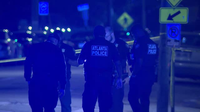 Man shot in leg at Atlanta gas station, police investigating