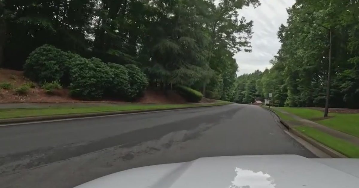 Kennesaw man arrested for knife threat in road rage over slow driving ...