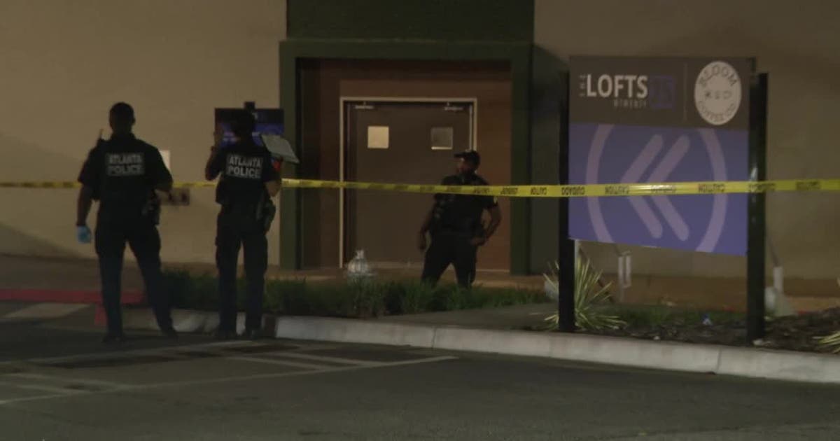 Man rushed to hospital after shooting at Buckhead apartments | FOX 5 ...