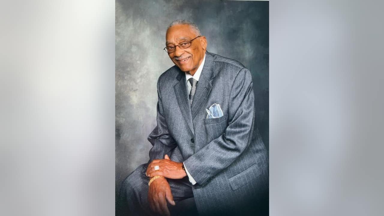 Decatur WWII veteran celebrates 102nd birthday