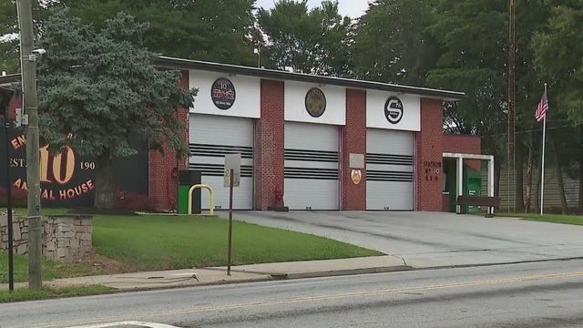 Atlanta firefighters arrested for alleged arson scheme to claim insurance