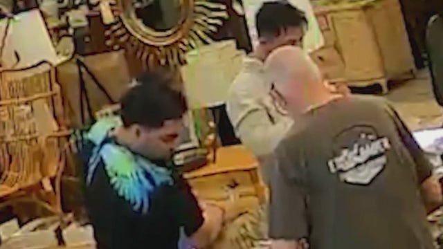 Nearly $15K in vintage jewelry nabbed from Alpharetta antiques store