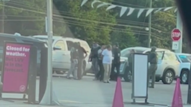 ICE officers seen smashing car windows, detaining 4 men in Brookhaven