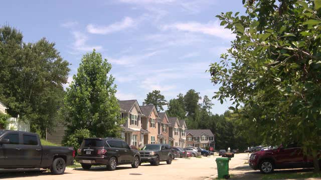 Man killed outside house in southwest DeKalb County