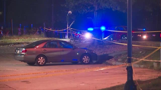 Driver shot to death, hits and kills bystander in SW Atlanta