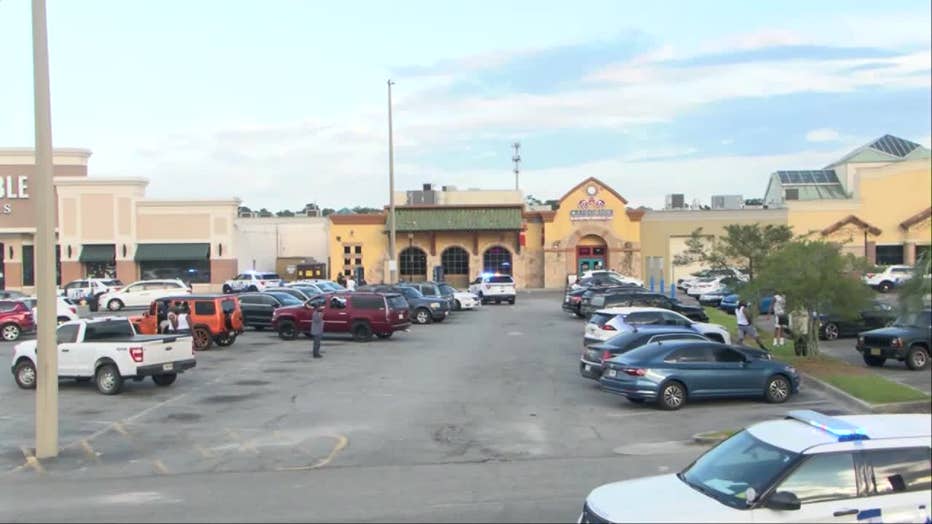 Multiple people injured in shooting at Savannah-area mall
