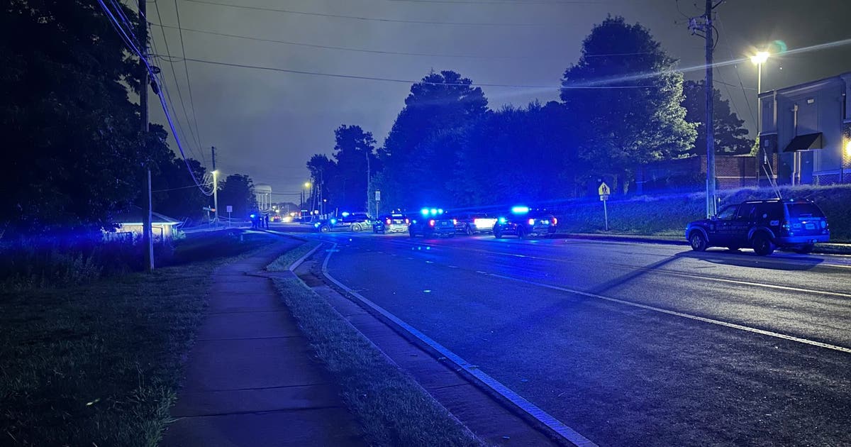 Armed man shot by officer during chase in College Park, GBI says | FOX ...