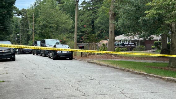 Man killed on Brentwood Court, DeKalb police investigating