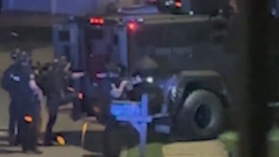 SWAT standoff in Cobb County after man allegedly robs Dunkin'