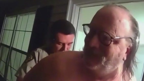 Man arrested for allegedly accepting delivery orders while naked