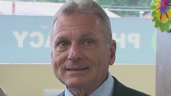 Rep. Buddy Carter, pharmacists call for reform