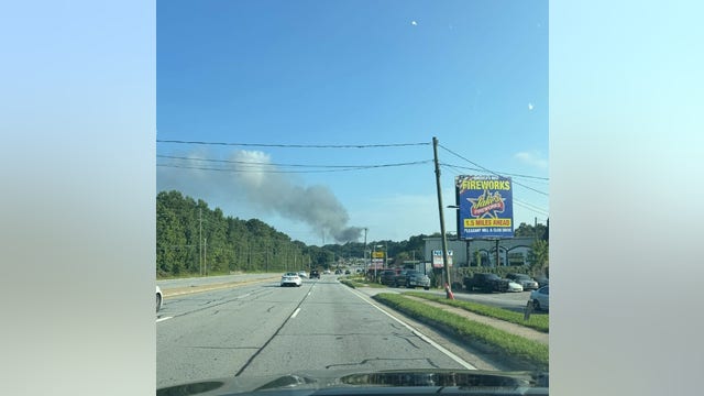 Firefighter injured, residents displaced by Gwinnett apartment complex fire