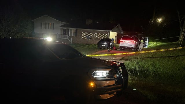 1 shot during Coweta County domestic dispute, deputies fire at man