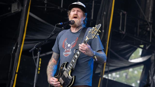 Report: Mastodon guitarist Brent Hinds was speeding before fatal crash